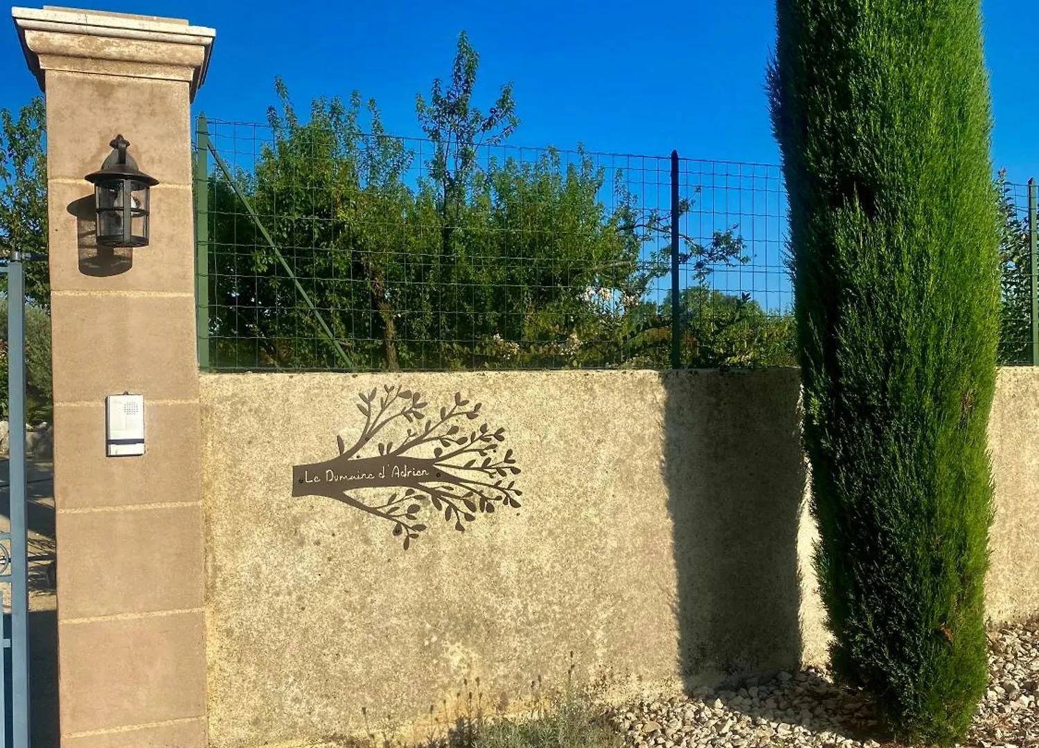 Homestay Le Domaine D'Adrien Apartment Larnage