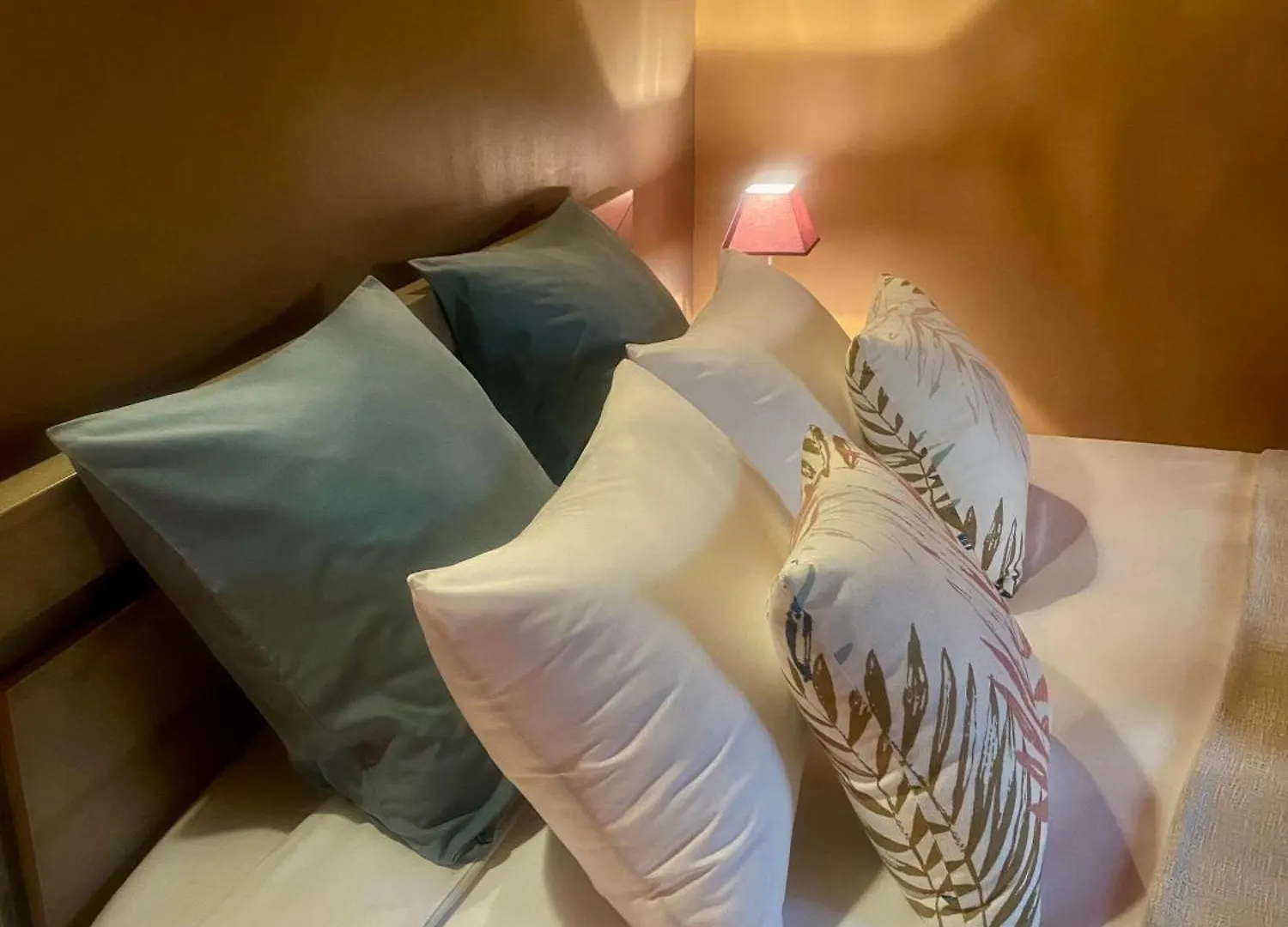 Le Domaine D'Adrien Apartment Larnage 0*,